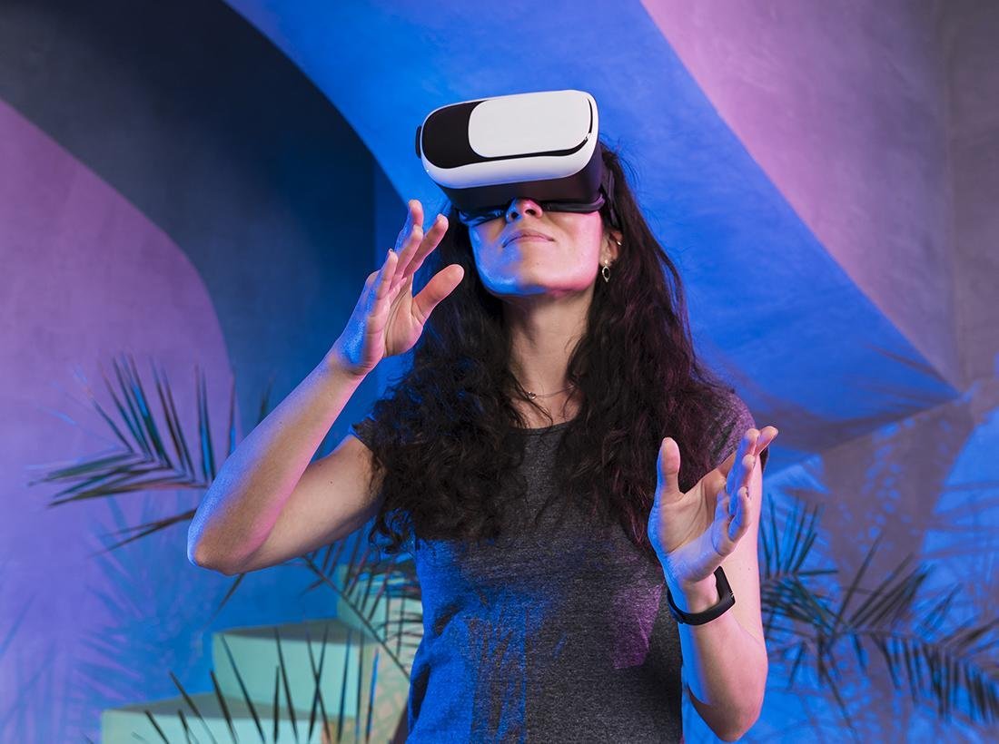 Alva: The Universal Hands-free